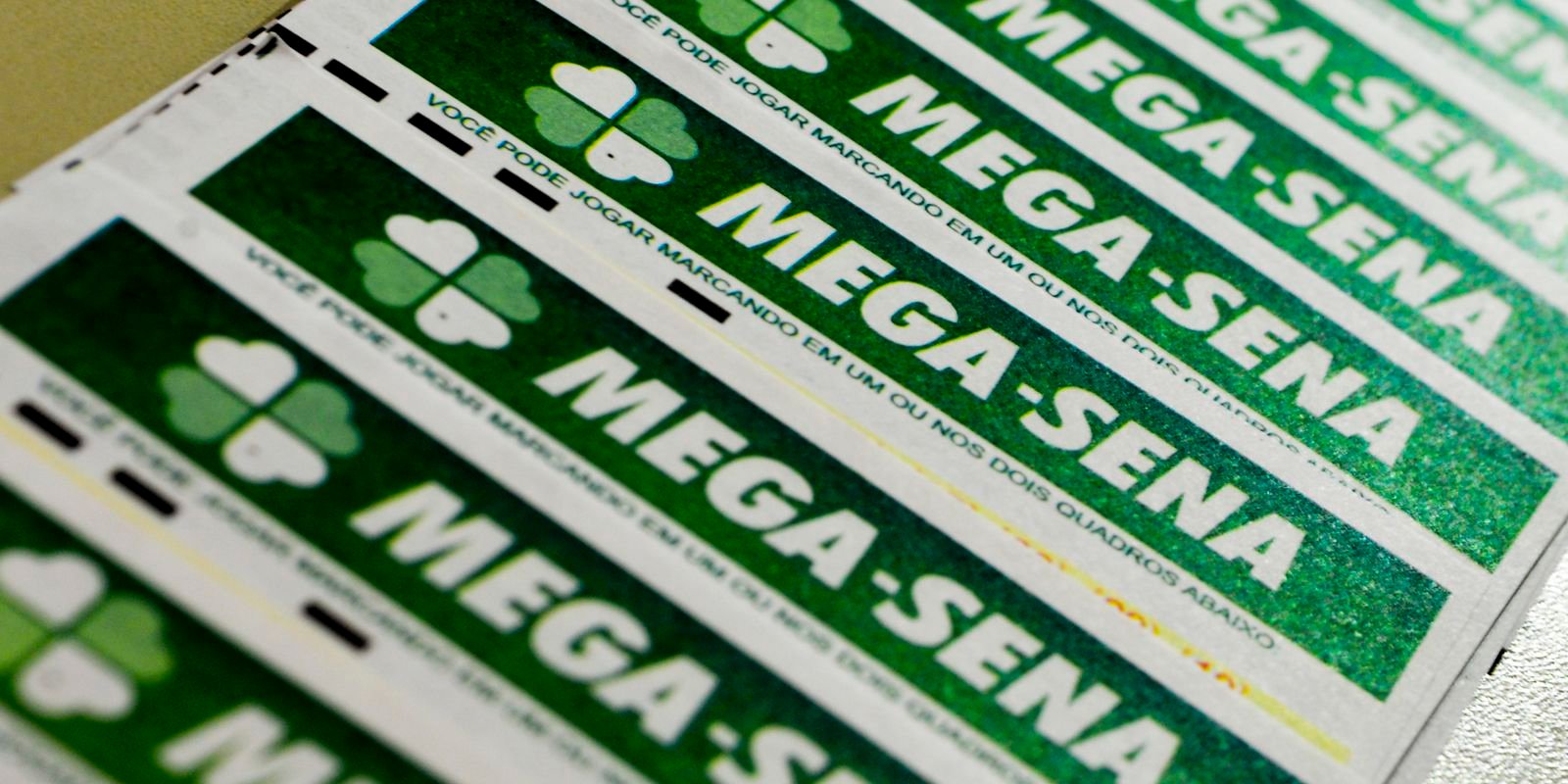 mega-sena-acumula-novamente-e-premio-principal-vai-para-r$-130-milhoes