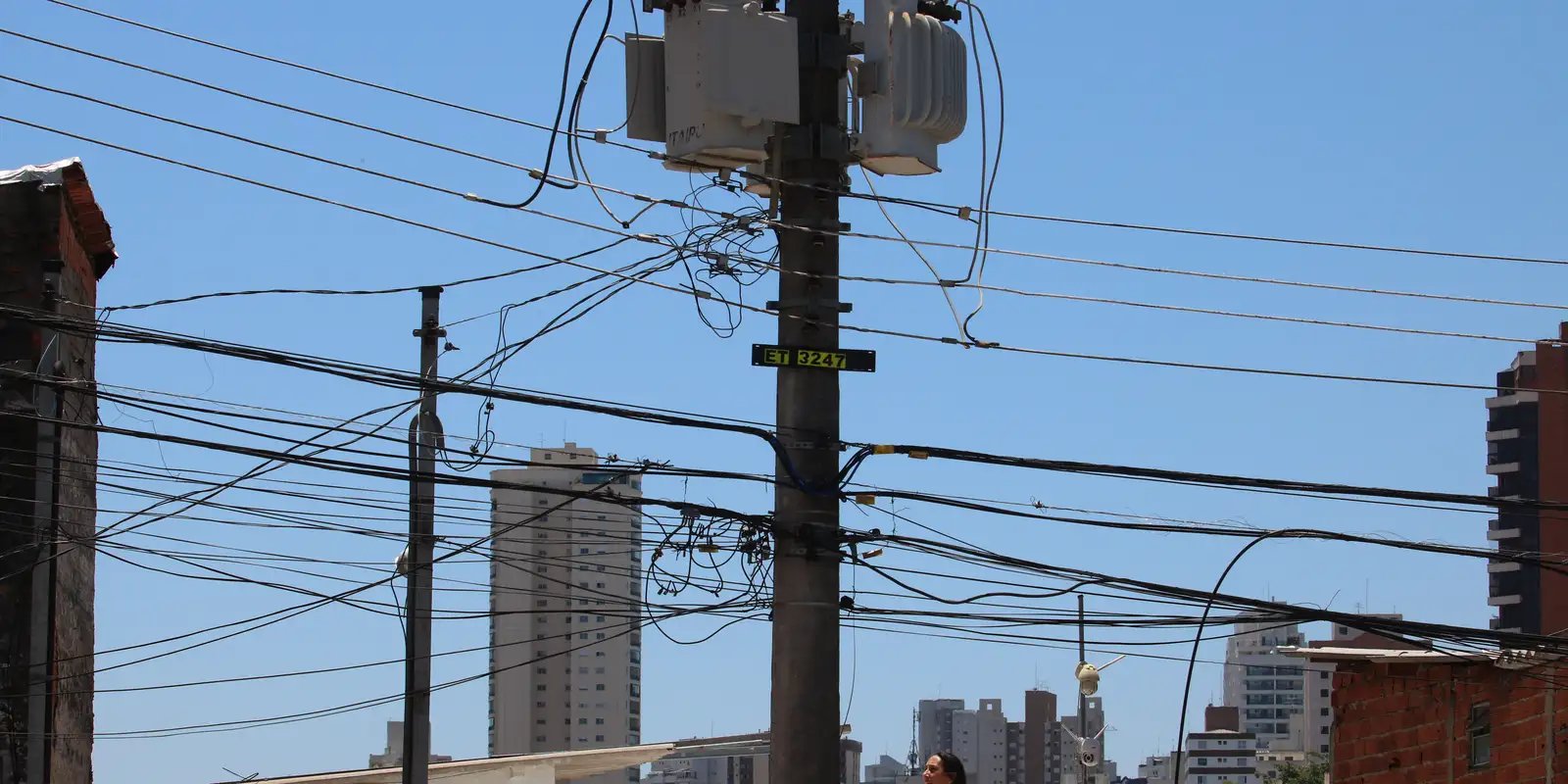 penas-mais-duras-para-furto-de-cabos-de-energia-ja-estao-em-vigor