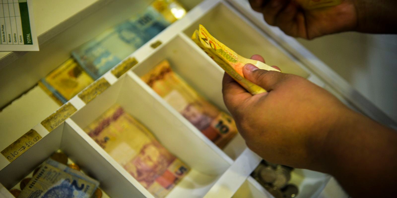 segunda-parcela-do-decimo-terceiro-deve-ser-depositada-ate-dia-19