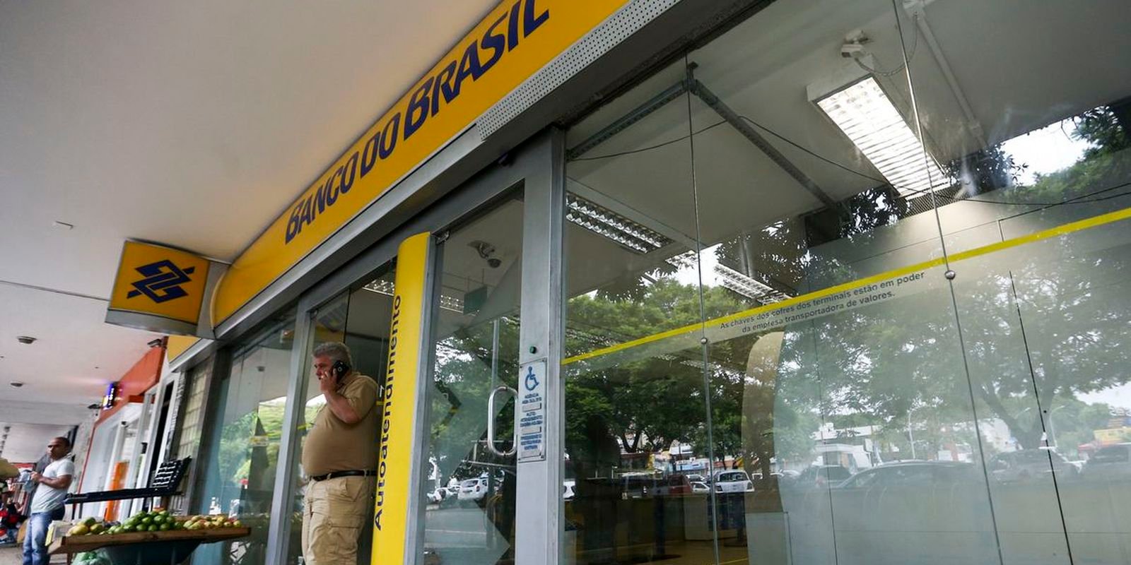 bancos-voltam-a-funcionar-normalmente-nesta-sexta-feira