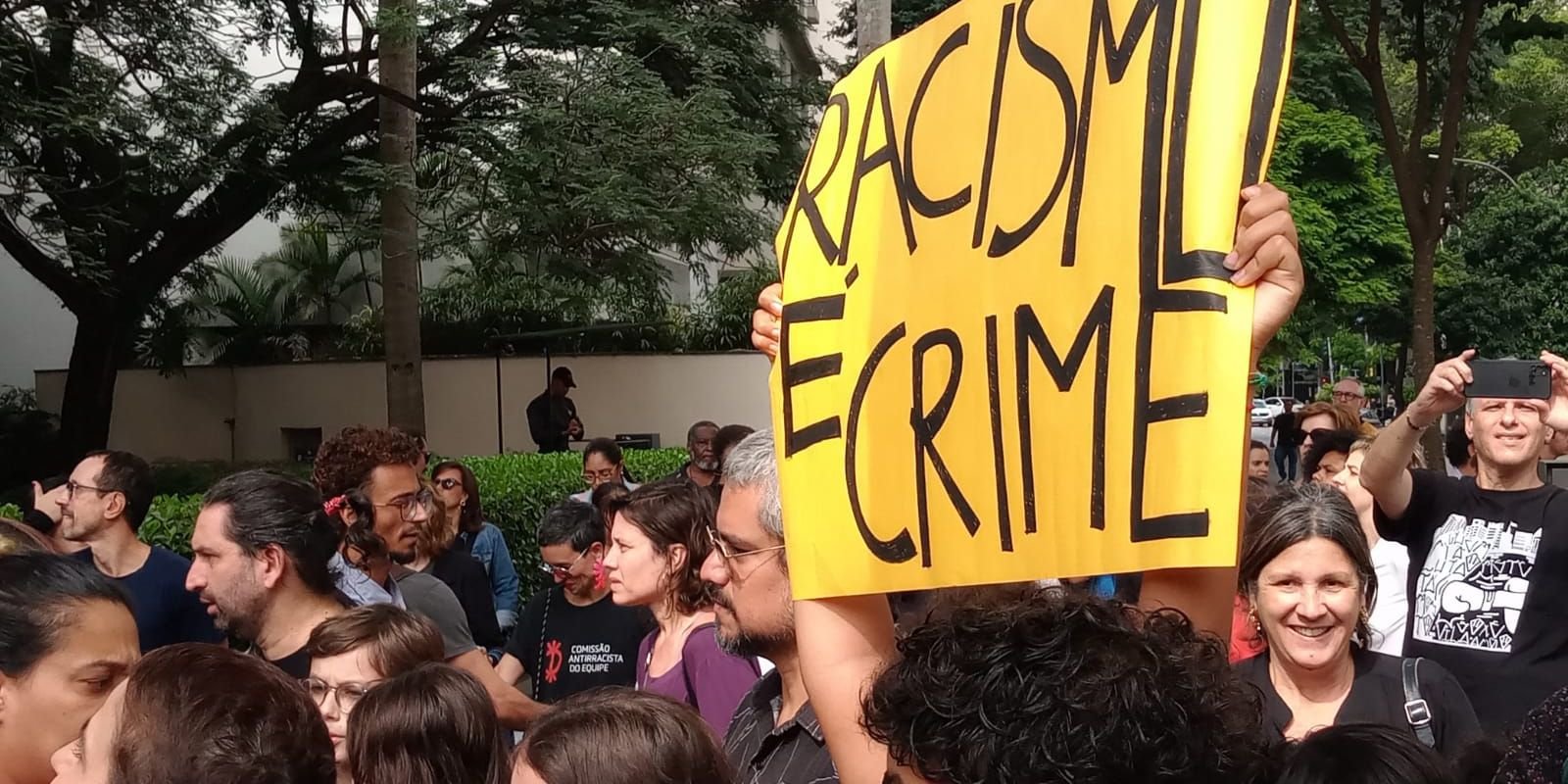 ministerio-publico-move-acao-contra-shopping-higienopolis-por-racismo