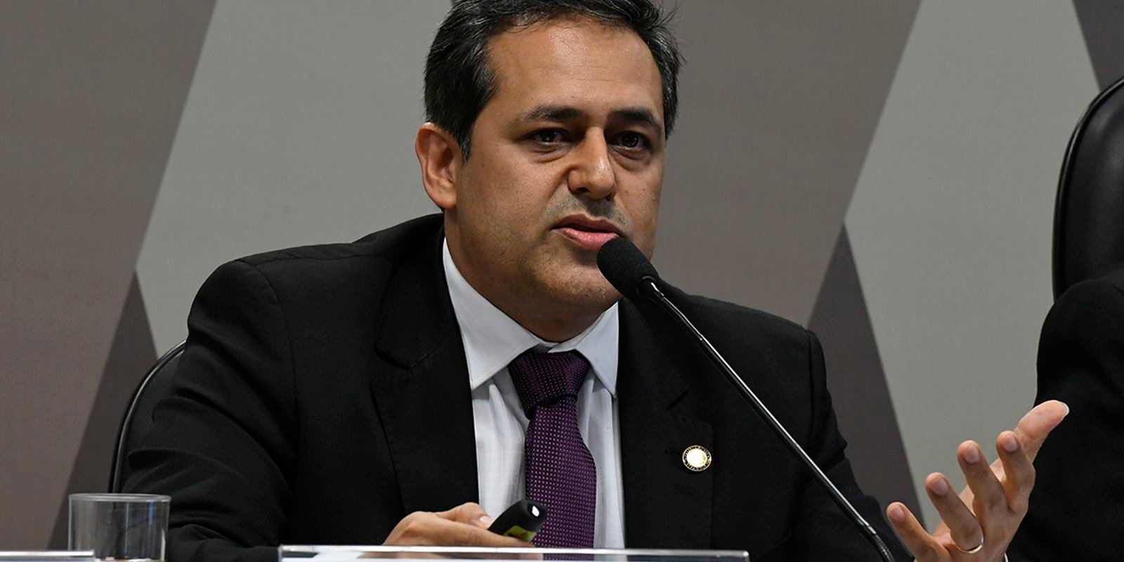 presidente-da-unafisco-presta-depoimento-a-pf-como-investigado