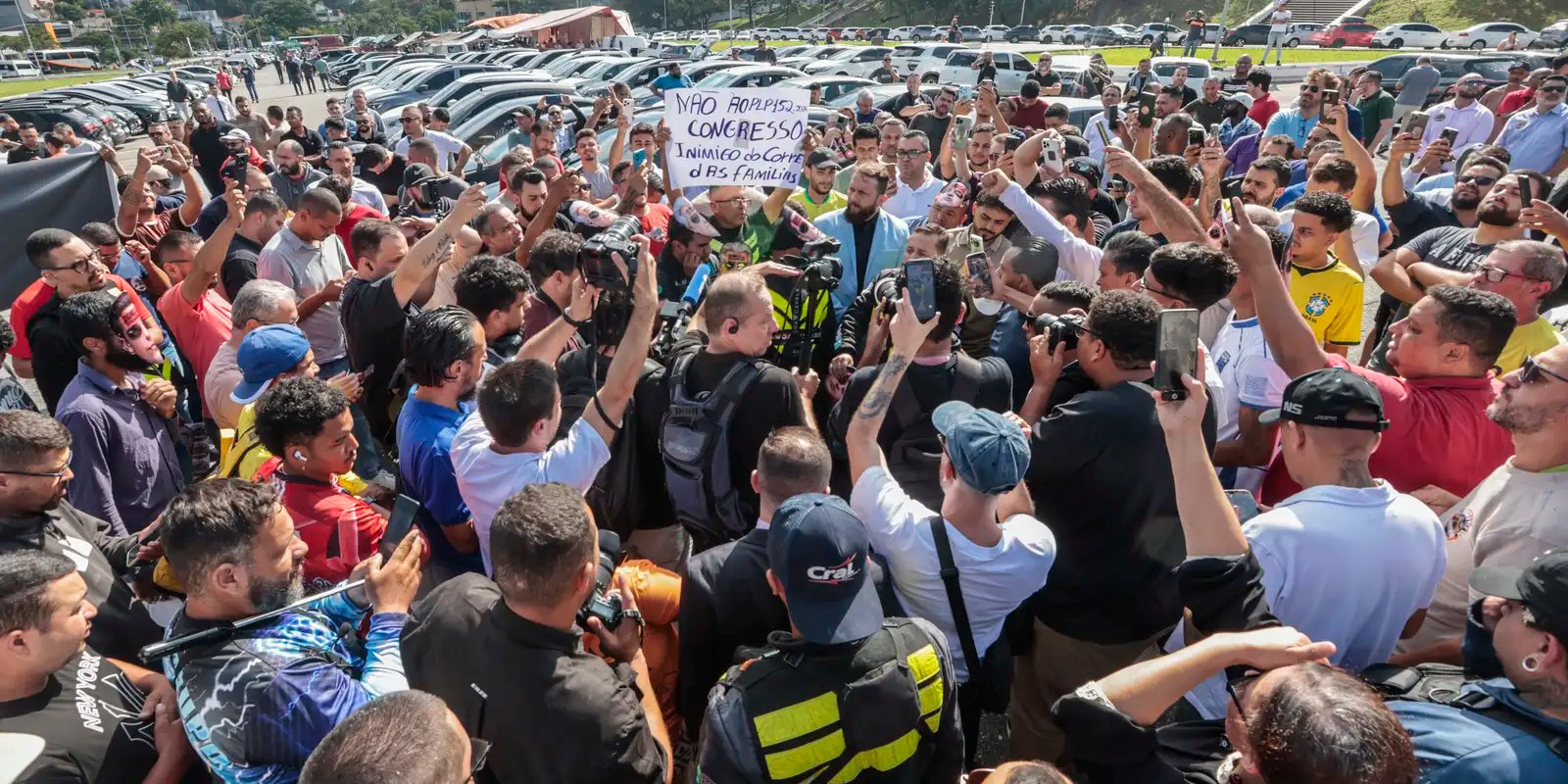 motoristas-protestam-contra-regulamentacao-do-servico-por-aplicativo