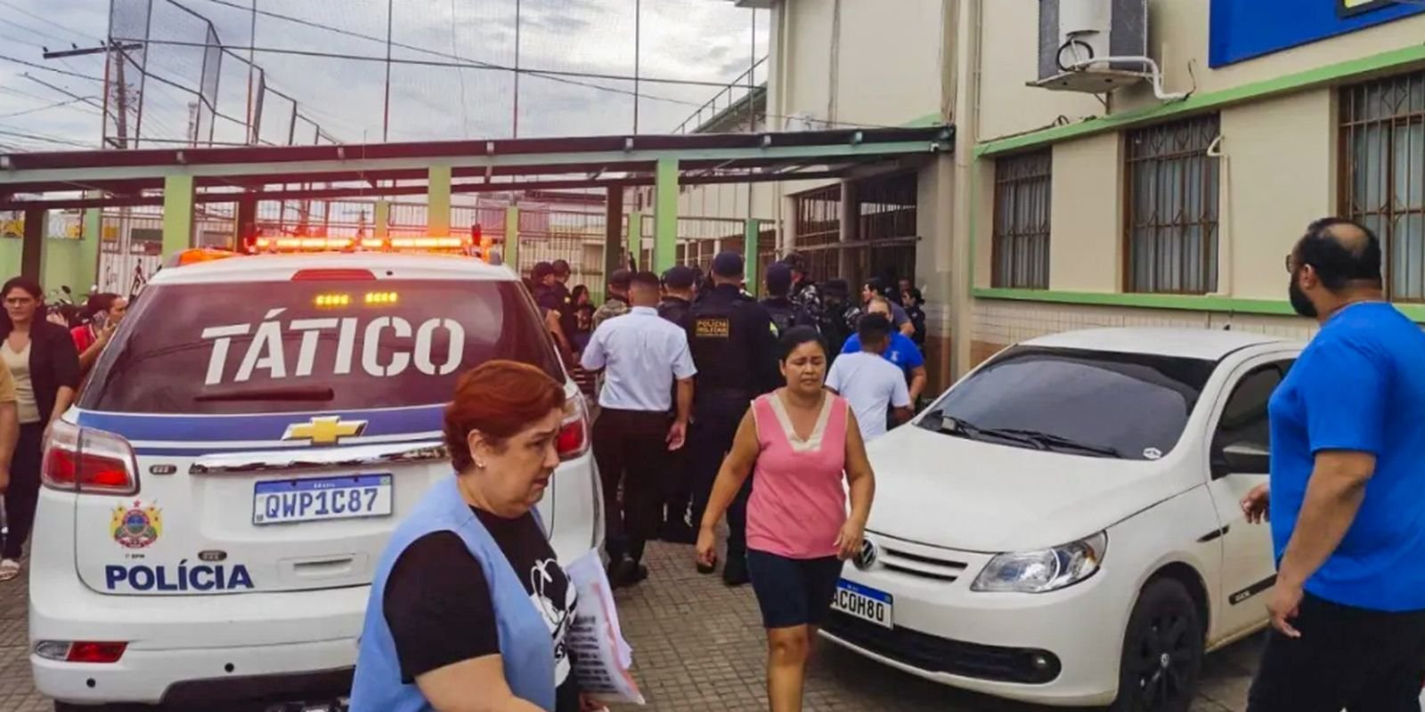 adolescente-invade-escola-e-mata-duas-funcionarias-a-tiros-no-acre