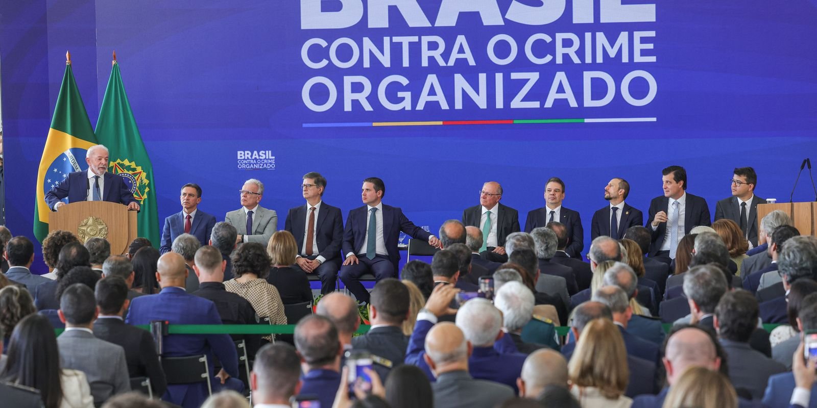 programa-brasil-contra-o-crime-organizado-foca-na-asfixia-financeira