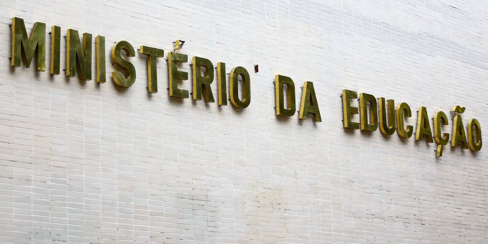 formacao-de-professores-a-distancia-mostra-desempenho-53,1%-inferior