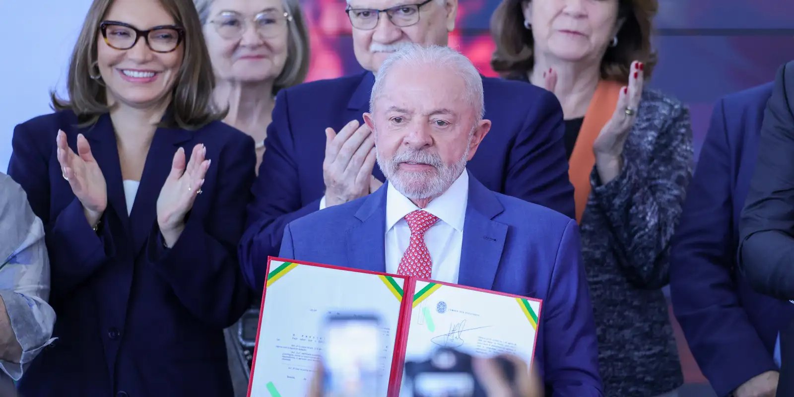 lula-sanciona-lei-que-cria-cadastro-nacional-de-agressores-de-mulheres