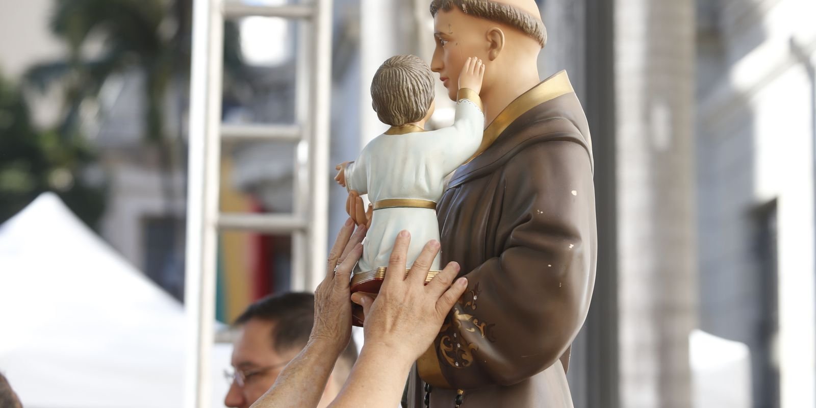 salvador-recebe-mostra-com-obras-inspiradas-na-devocao-a-santo-antonio