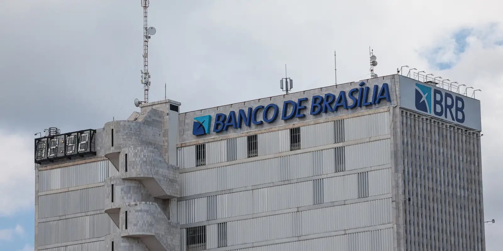 brb-adia-divulgacao-de-balanco-apos-acordo-de-socorro-com-a-uniao