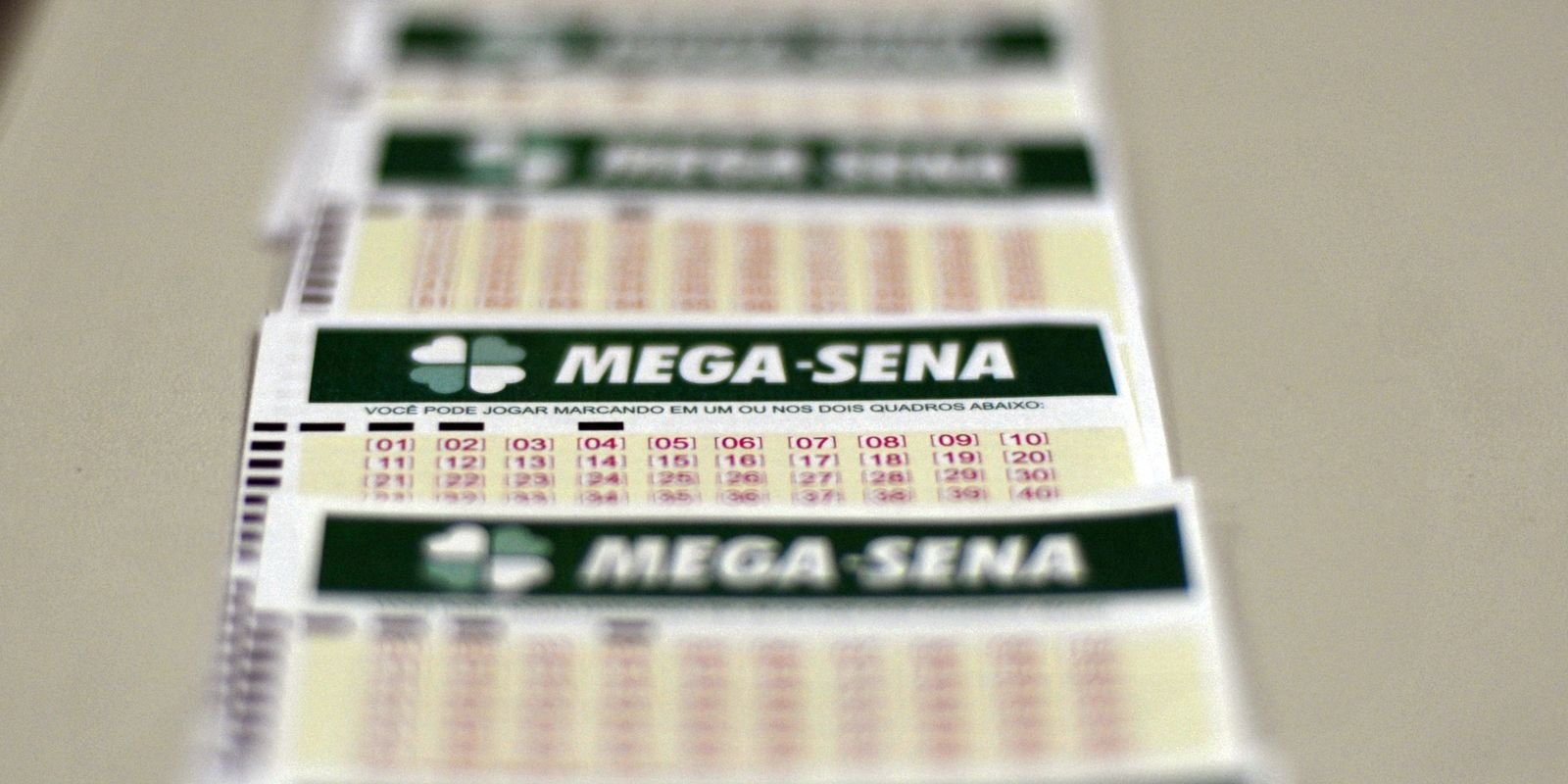 mega-sena-acumula-e-premio-principal-vai-para-r$-27-milhoes