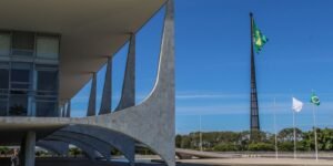 frente-de-prefeitos-apresenta-carta-com-propostas-aos-presidenciaveis