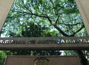 pms-acusados-do-assassinato-de-delator-do-pcc-viram-reus 