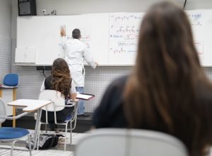 premio-jovem-cientista-recebe-inscricoes-ate-dia-31