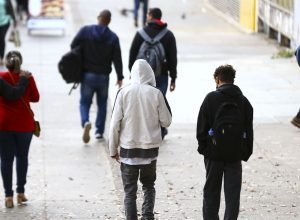 sul-e-sudeste-comecam-semana-com-frio;-alerta-de-seca-no-centro-oeste
