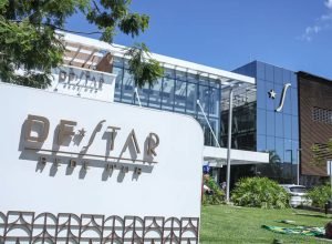 bolsonaro-recebe-alta-hospitalar-e-volta-a-cumprir-pena-na-pf
