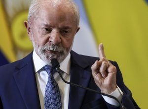 lula-faz-apelo-a-paz,-condena-corrida-armamentista-e-critica-onu