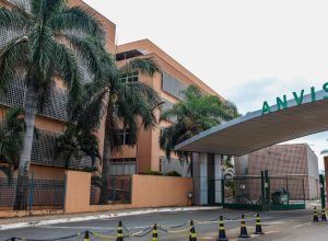 anvisa-proibe-venda-de-formula-infantil-contaminada-por-toxina