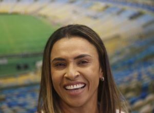 com-marta-como-embaixadora,-tesouro-quer-atrair-mais-investidores