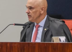 moraes-pede-manifestacao-da-pgr-apos-flavio-nao-depor-a-pf