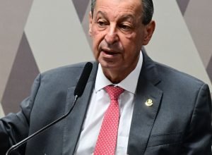 relator-da-ccj-rejeita-emendas-da-oposicao-que-buscavam-manter-6×1